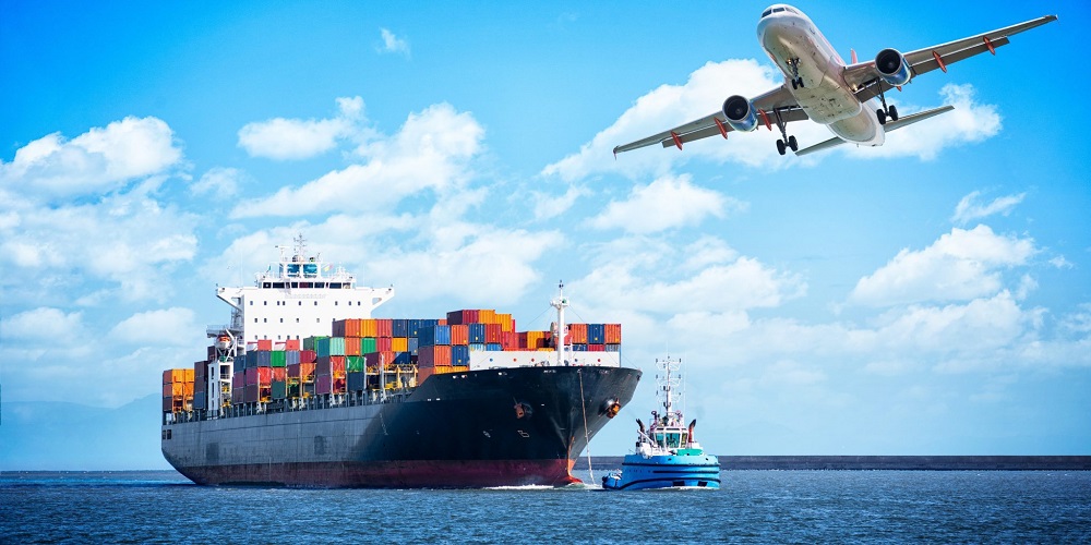Save on Freight Shipping With the Best Tips and Tricks